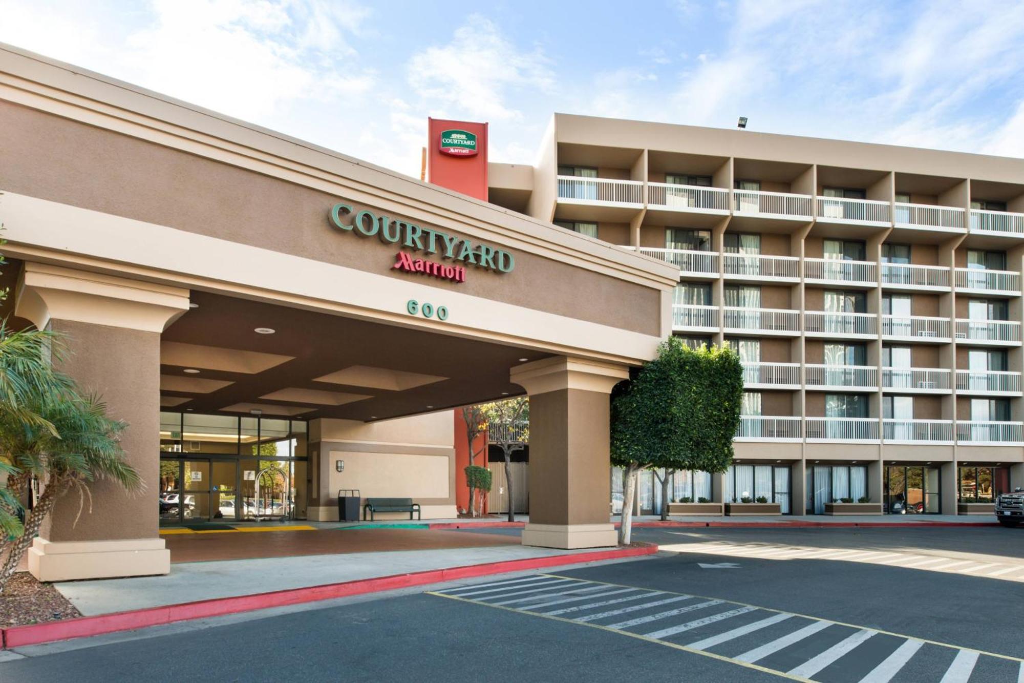 Hotel Courtyard By Marriott Oxnard/Ventura Esterno foto