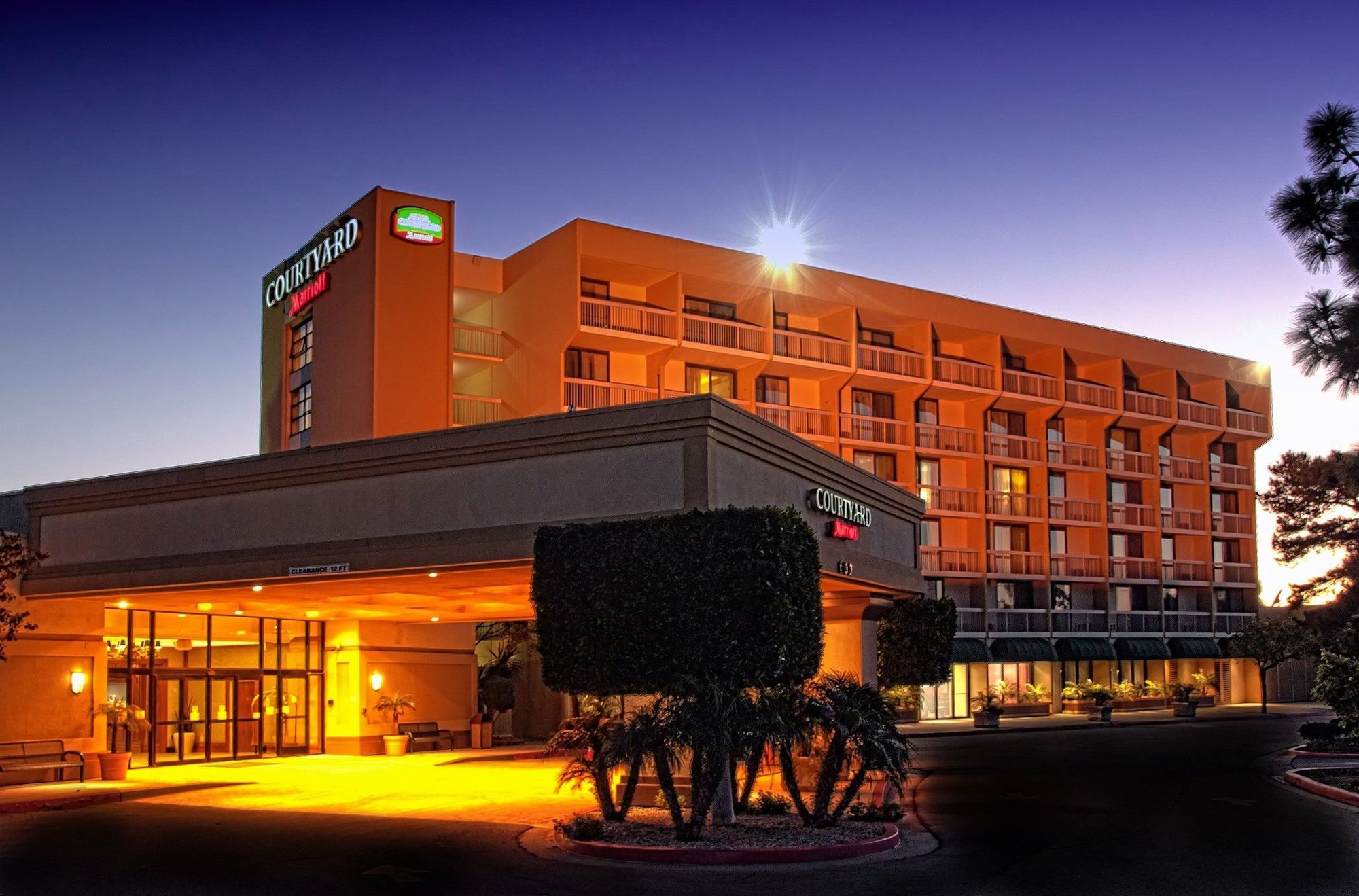 Hotel Courtyard By Marriott Oxnard/Ventura Esterno foto