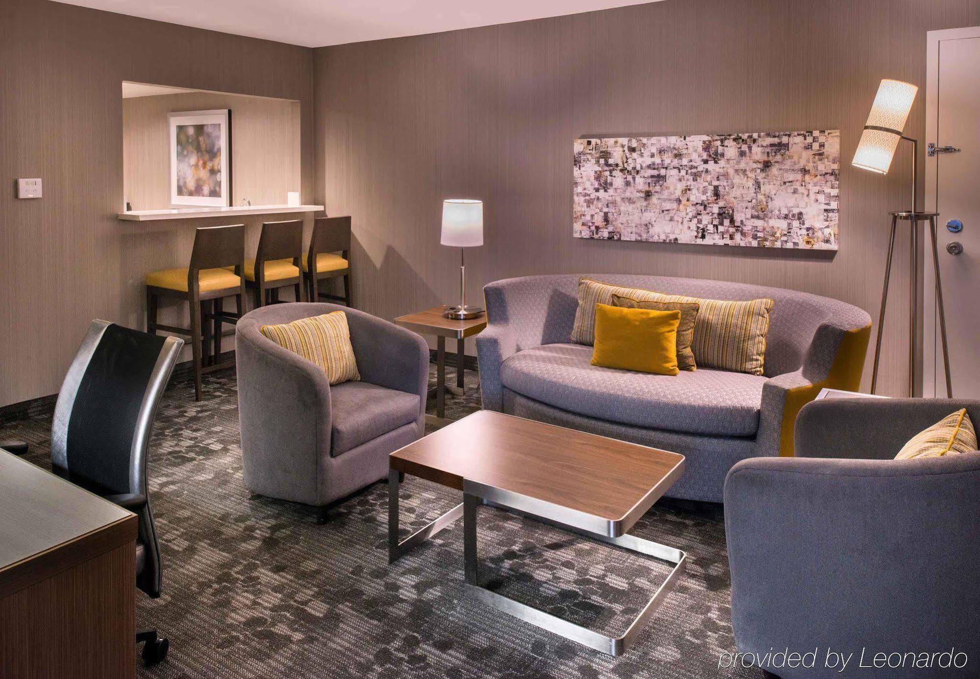 Hotel Courtyard By Marriott Oxnard/Ventura Esterno foto