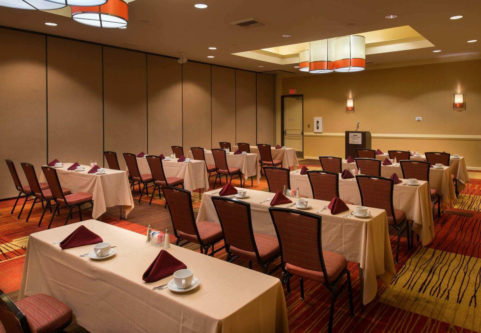 Hotel Courtyard By Marriott Oxnard/Ventura Esterno foto