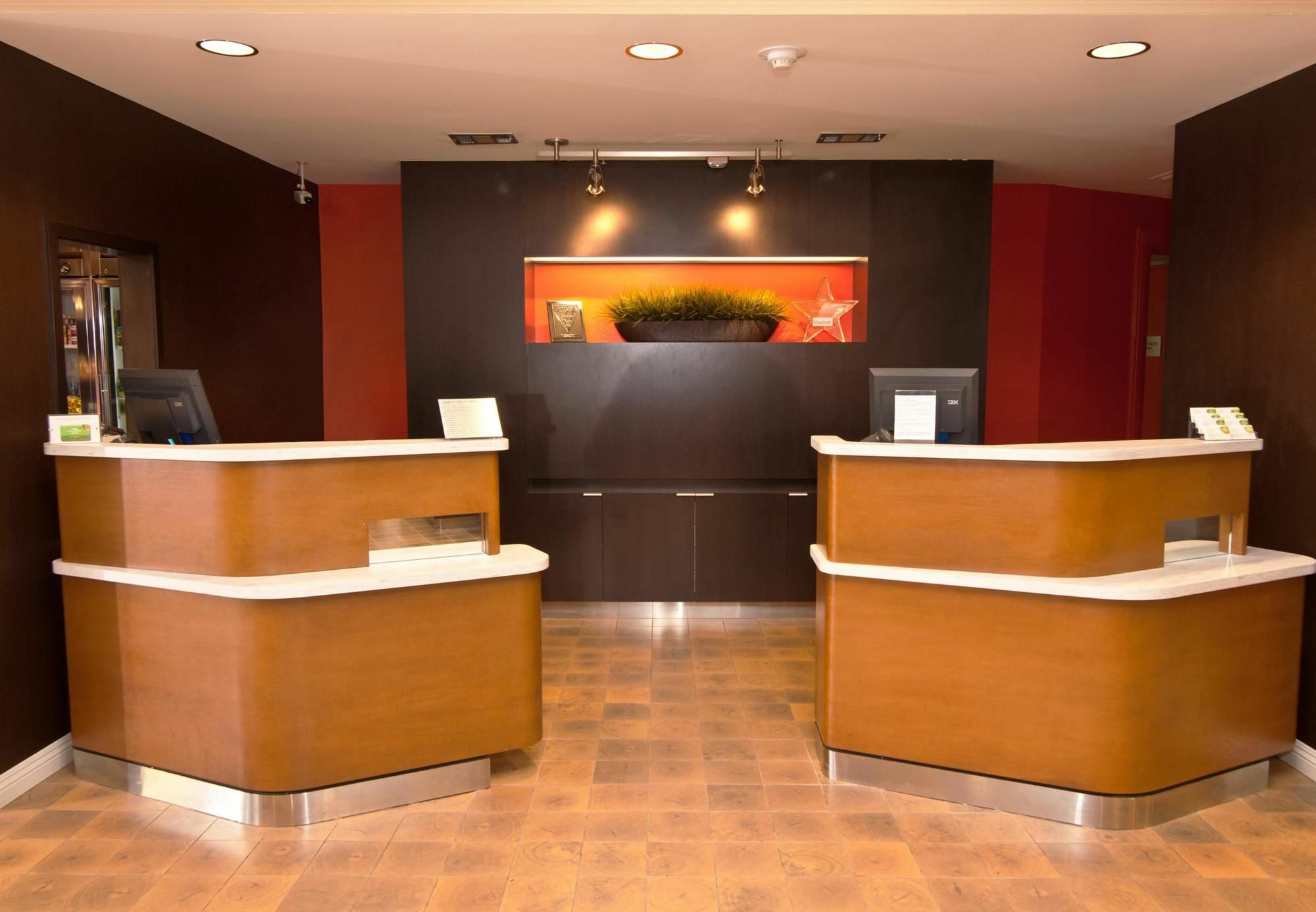 Hotel Courtyard By Marriott Oxnard/Ventura Esterno foto