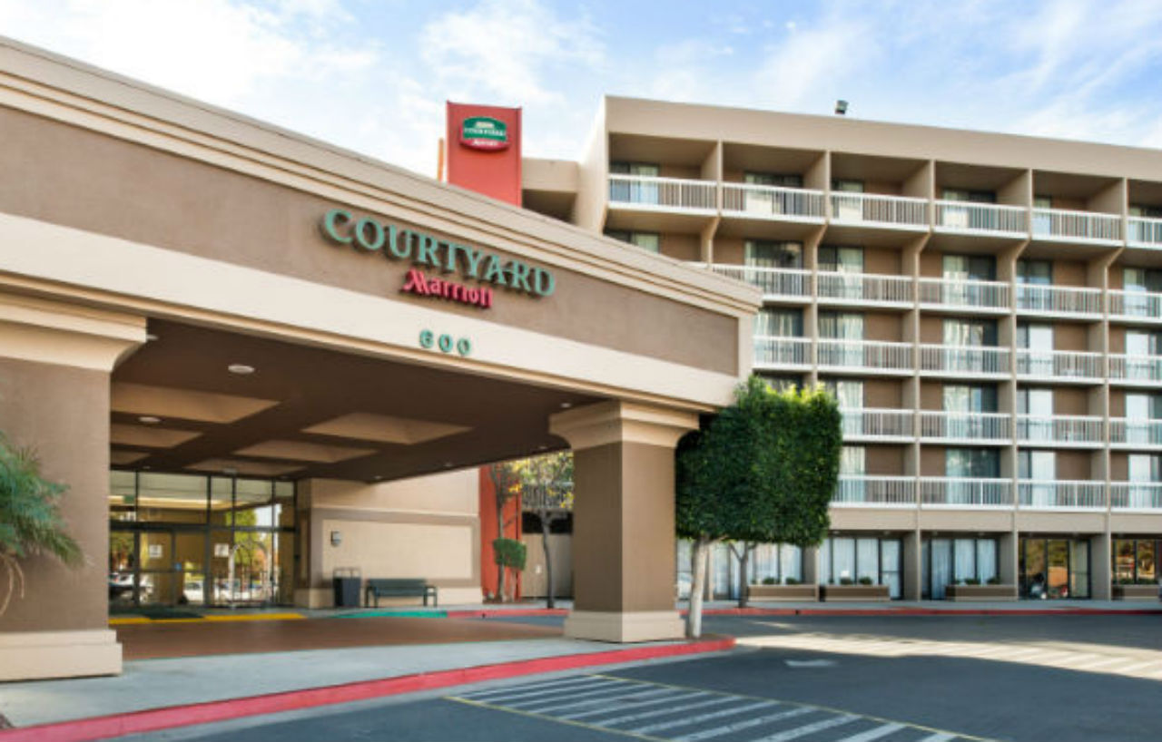 Hotel Courtyard By Marriott Oxnard/Ventura Esterno foto